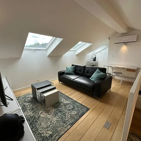 Next To The Main Train Station - 3rd Floor * Luik
