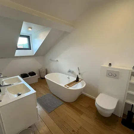 Appartement Next To The Main Train Station - 3rd Floor *